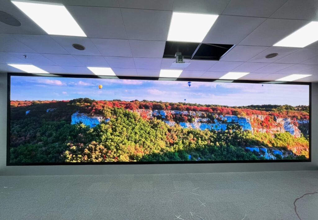 Polish LED display