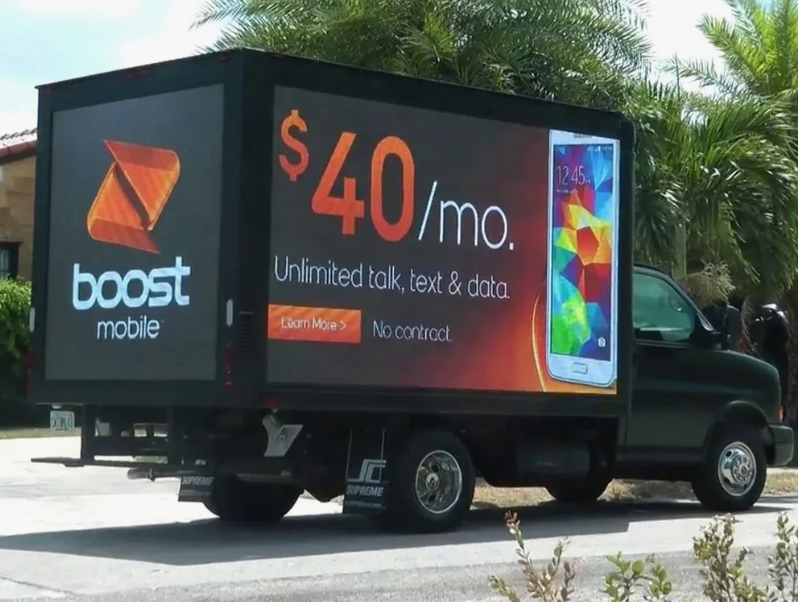 Coche publicitario LED