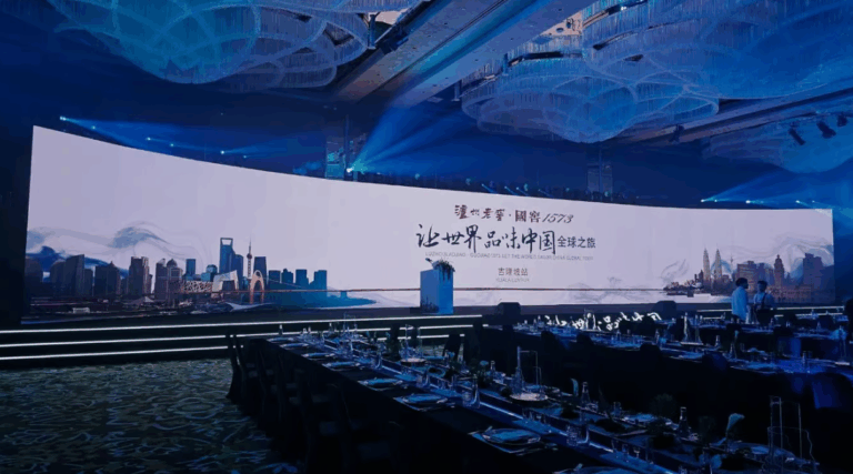 LED screen rental business activities