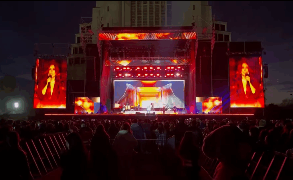 Outdoor LED rental screen