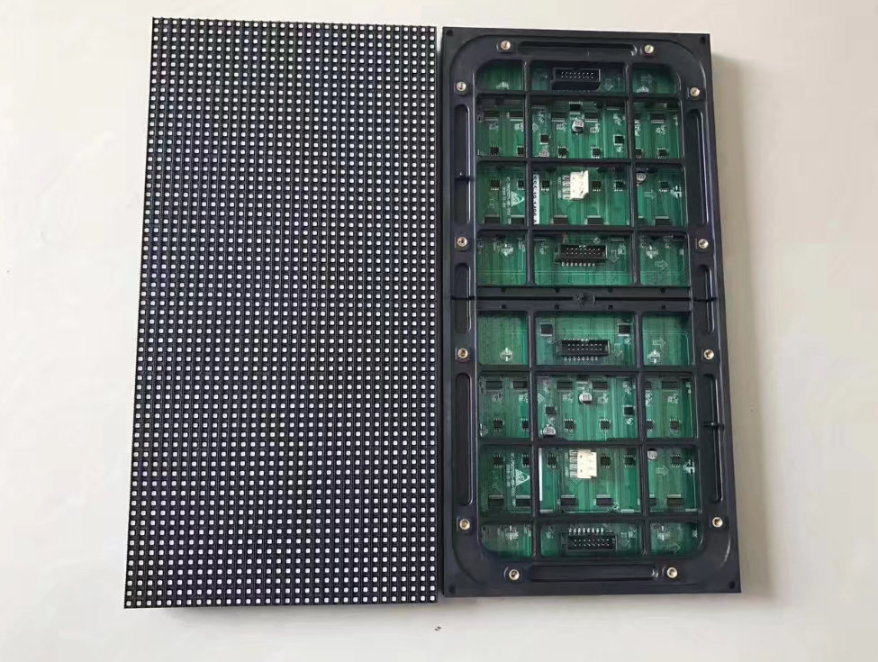 P5 outdoor LED display pixel