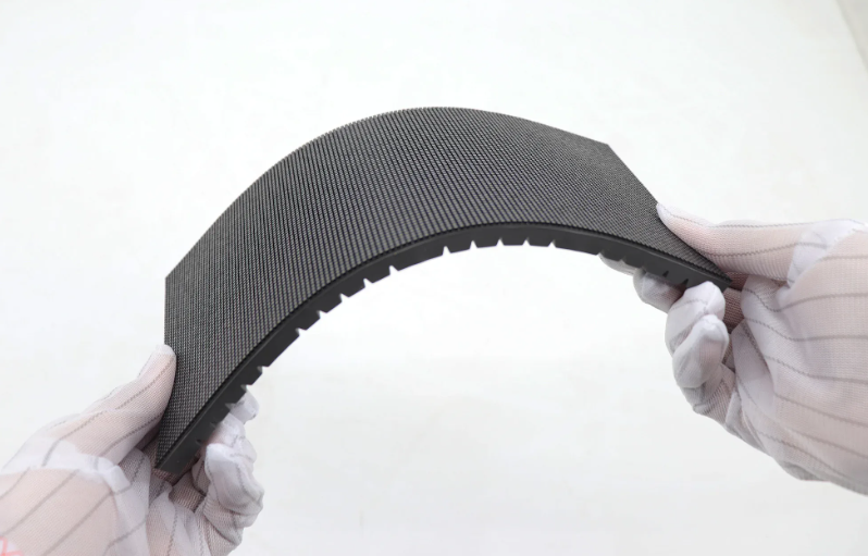 柔性LED显示模块，带FPC电路板和磁性安装系统