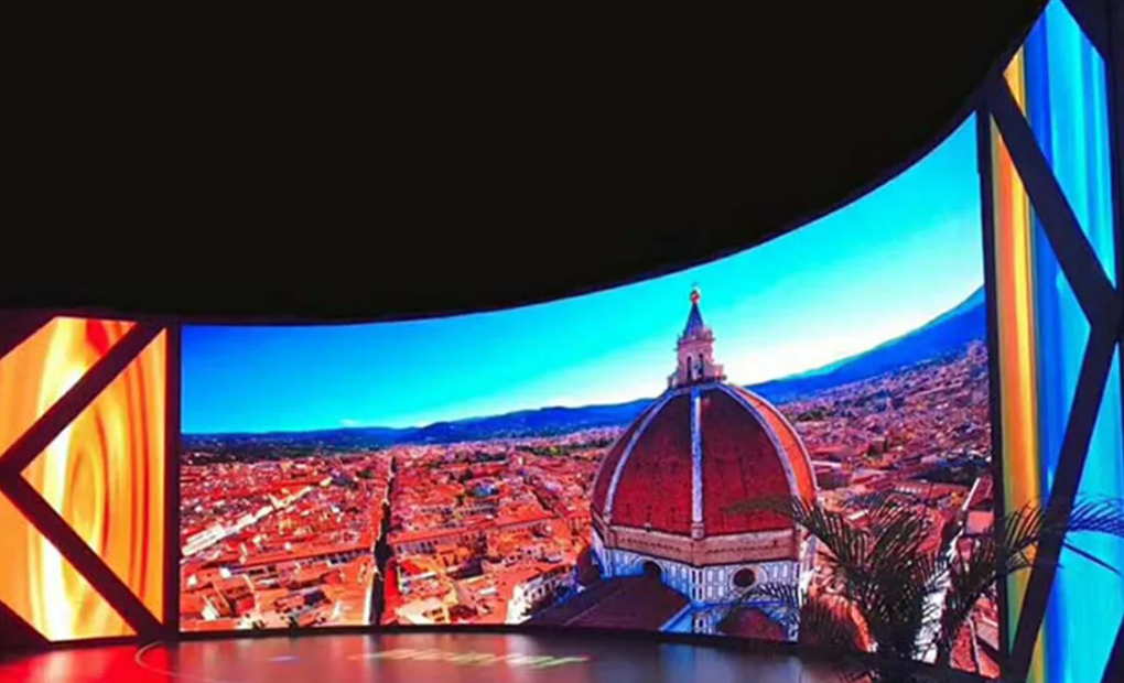 Curved Rental LED Display