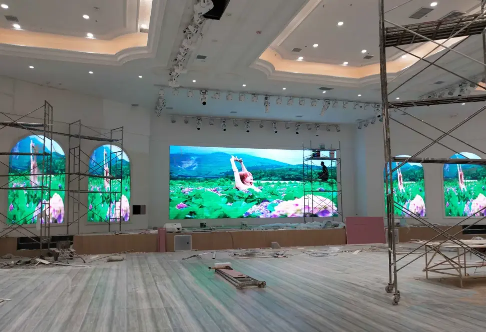 What Should You Check Before Renting an LED Wall at a Chicago Venue